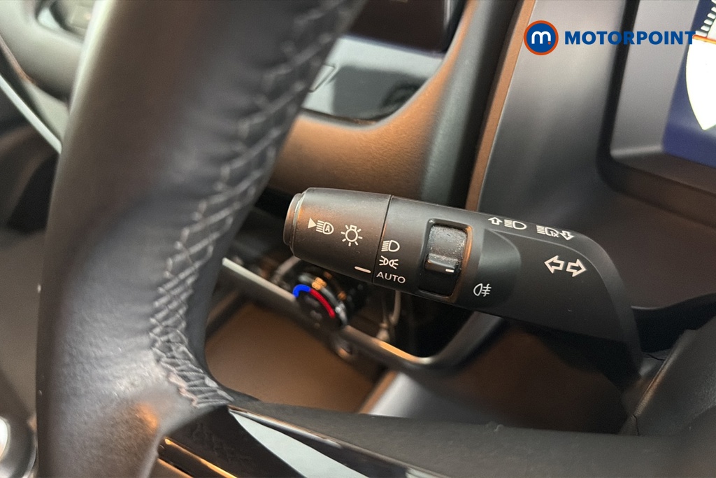 Nissan Qashqai N-Connecta Manual Petrol SUV - Stock Number (1644584) - 5th supplementary image