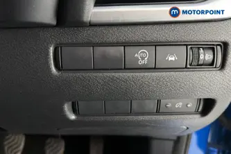 Nissan Qashqai N-Connecta Manual Petrol SUV - Stock Number (1644584) - 11th supplementary image