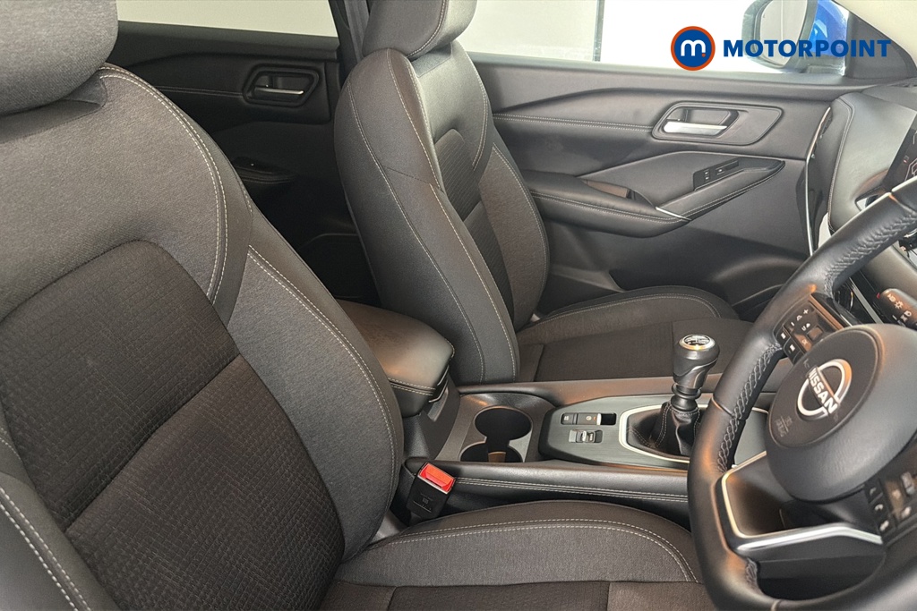 Nissan Qashqai N-Connecta Manual Petrol SUV - Stock Number (1644584) - 22nd supplementary image