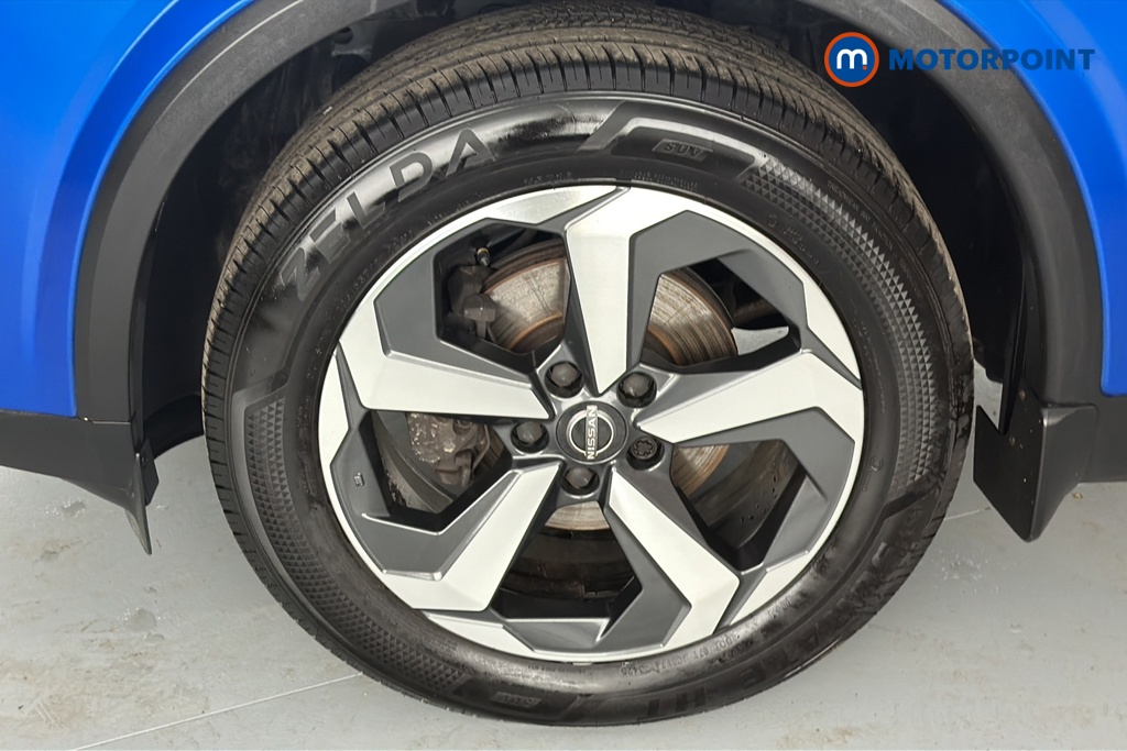 Nissan Qashqai N-Connecta Manual Petrol SUV - Stock Number (1644584) - 44th supplementary image
