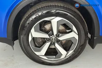 Nissan Qashqai N-Connecta Manual Petrol SUV - Stock Number (1644584) - 44th supplementary image