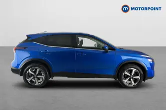 Nissan Qashqai N-Connecta Manual Petrol SUV - Stock Number (1644584) - Passenger side