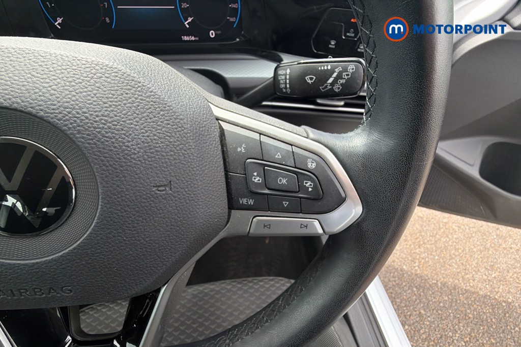 Volkswagen Golf Active Manual Petrol Hatchback - Stock Number (1646267) - 4th supplementary image