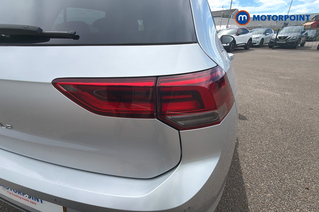 Volkswagen Golf Active Manual Petrol Hatchback - Stock Number (1646267) - 38th supplementary image