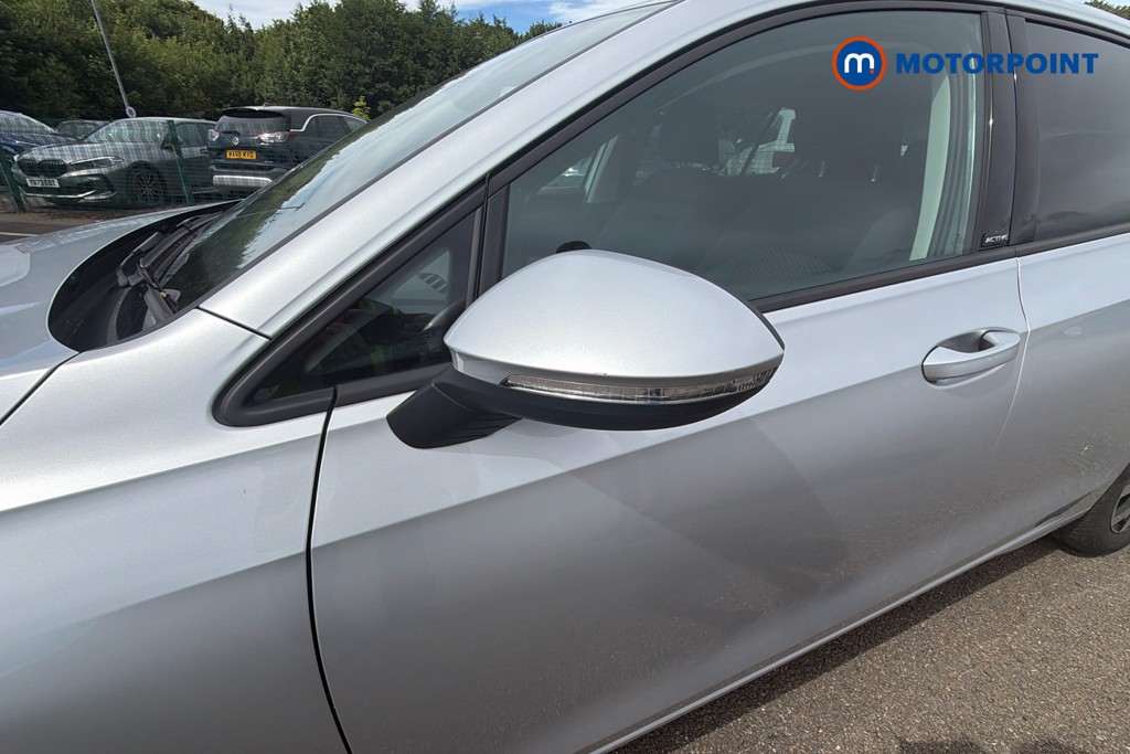 Volkswagen Golf Active Manual Petrol Hatchback - Stock Number (1646267) - 43rd supplementary image