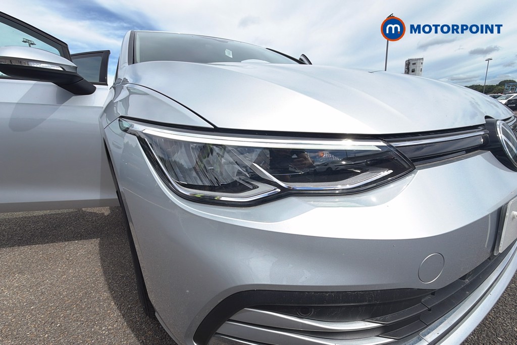 Volkswagen Golf Active Manual Petrol Hatchback - Stock Number (1646267) - 44th supplementary image