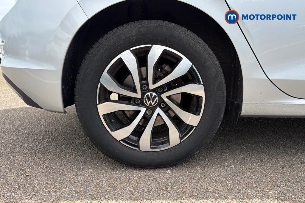 Volkswagen Golf Active Manual Petrol Hatchback - Stock Number (1646267) - 49th supplementary image