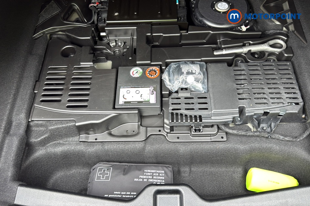 Mercedes-Benz CLA Amg Line Automatic Petrol Coupe - Stock Number (1646500) - 33rd supplementary image