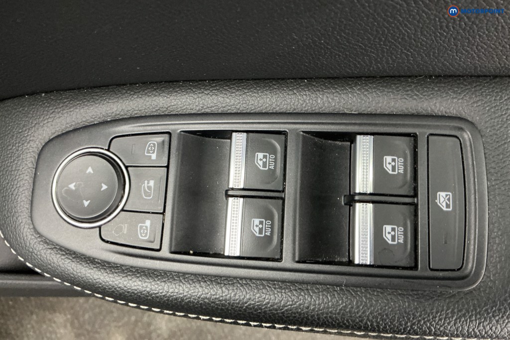 Renault Arkana S Edition Automatic Petrol-Electric Hybrid SUV - Stock Number (1646725) - 18th supplementary image