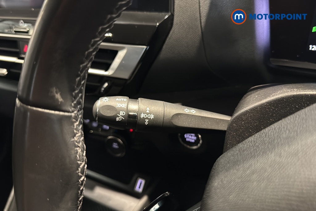 Citroen C4 Shine Automatic Petrol Hatchback - Stock Number (1647192) - 5th supplementary image
