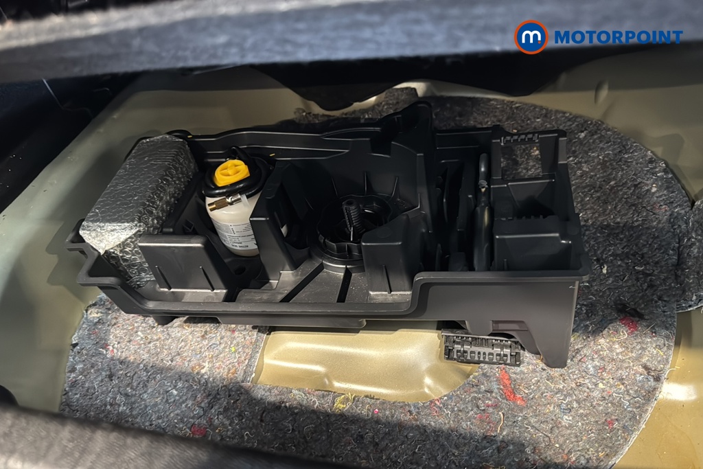 Citroen C4 Shine Automatic Petrol Hatchback - Stock Number (1647192) - 33rd supplementary image