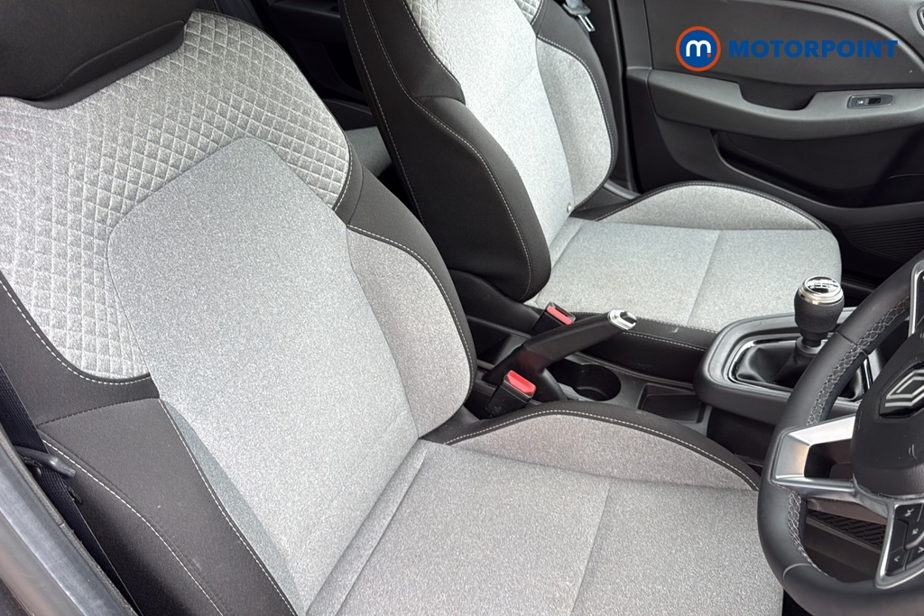 Renault Clio Evolution Manual Petrol Hatchback - Stock Number (1647455) - 22nd supplementary image