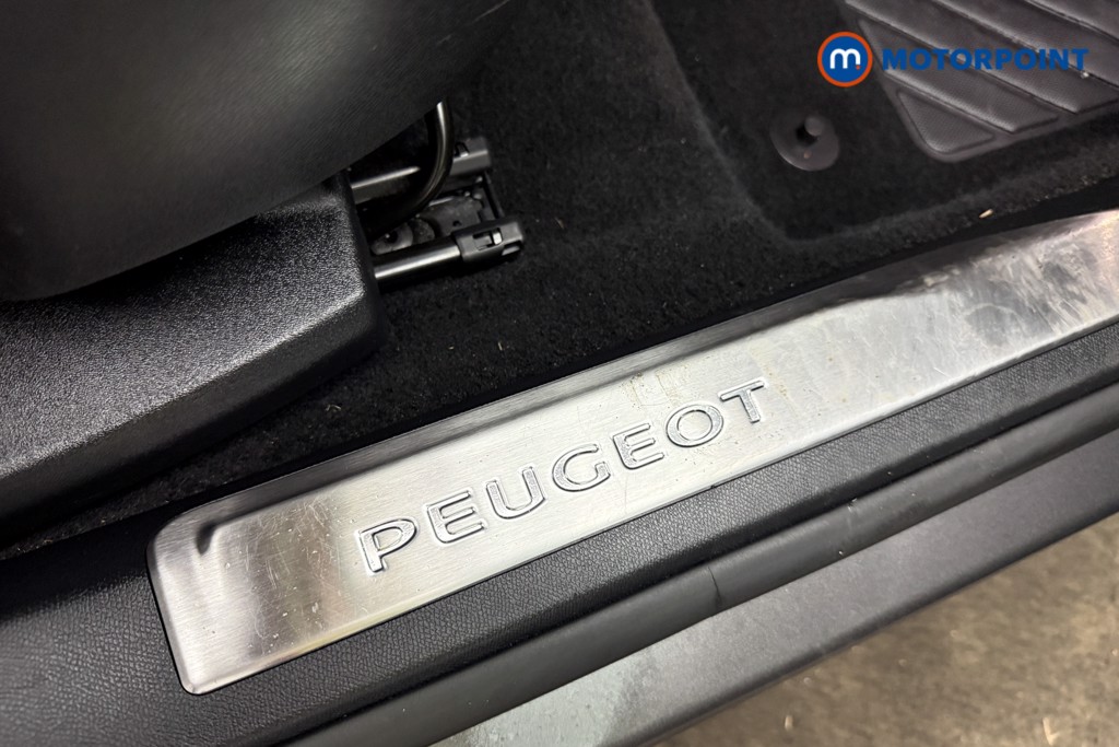 Peugeot 3008 GT Automatic Petrol SUV - Stock Number (1647608) - 12th supplementary image