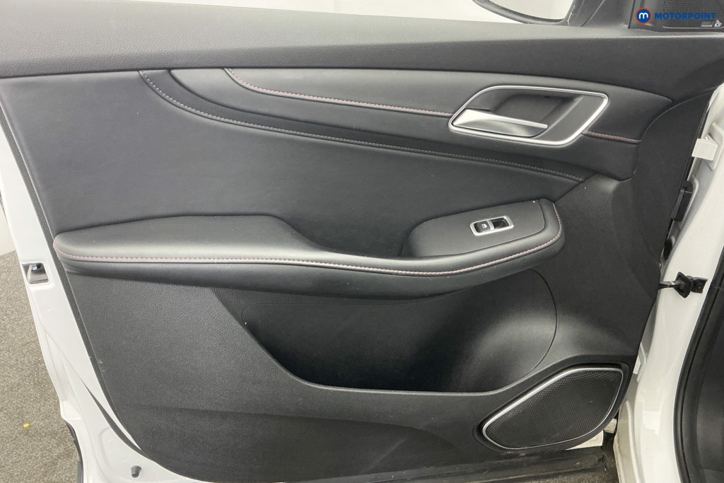 Mg Motor Uk HS Excite Manual Petrol SUV - Stock Number (1647702) - 15th supplementary image