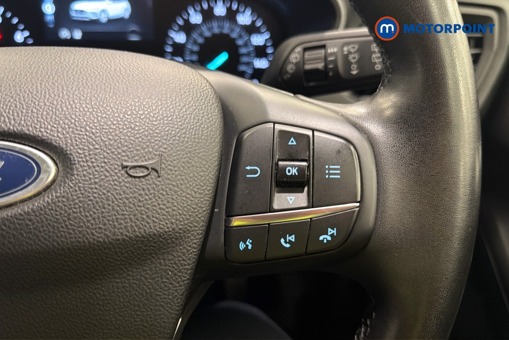 Ford Focus Active Manual Petrol Estate - Stock Number (1648253) - 4th supplementary image