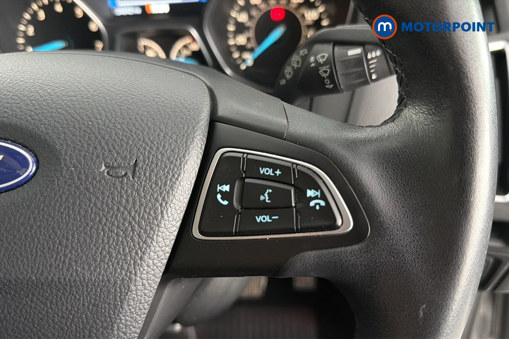 Ford Focus Titanium Automatic Petrol Hatchback - Stock Number (1648458) - 3rd supplementary image