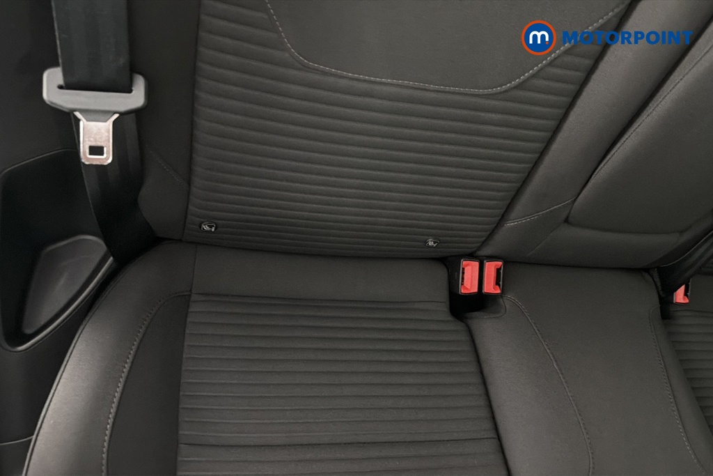 Ford Focus Titanium Automatic Petrol Hatchback - Stock Number (1648458) - 27th supplementary image