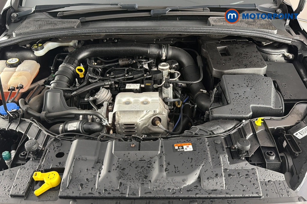 Ford Focus Titanium Automatic Petrol Hatchback - Stock Number (1648458) - 48th supplementary image