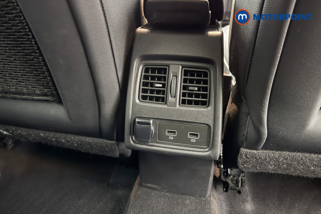 Renault Captur S Edition Automatic Petrol SUV - Stock Number (1648557) - 16th supplementary image