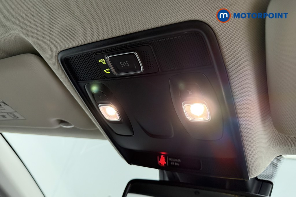 Renault Captur S Edition Automatic Petrol SUV - Stock Number (1648557) - 32nd supplementary image