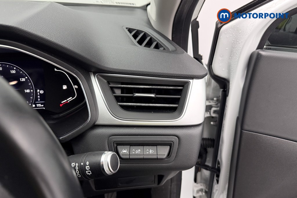 Renault Captur S Edition Automatic Petrol SUV - Stock Number (1648557) - 34th supplementary image
