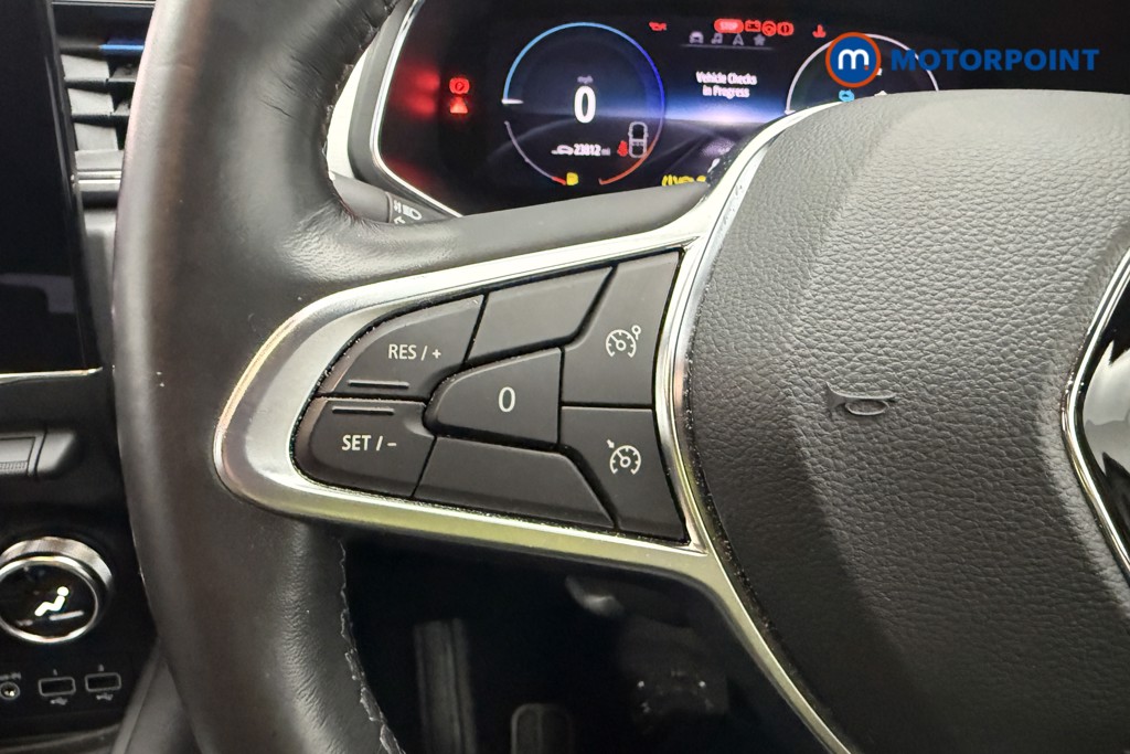 Renault Captur Launch Edition Automatic Petrol Plug-In Hybrid SUV - Stock Number (1648570) - 20th supplementary image