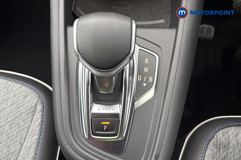 Renault Captur Launch Edition Automatic Petrol Plug-In Hybrid SUV - Stock Number (1648570) - 24th supplementary image