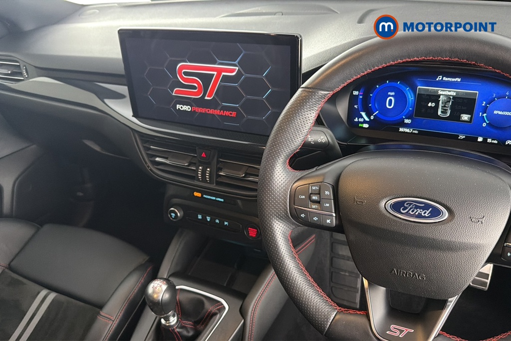 Ford Focus ST Manual Petrol Hatchback - Stock Number (1649263) - 1st supplementary image