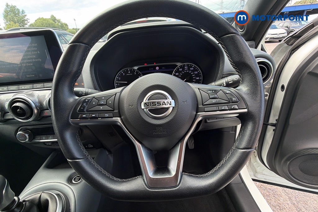 Nissan Juke N-Connecta Manual Petrol SUV - Stock Number (1649599) - 41st supplementary image