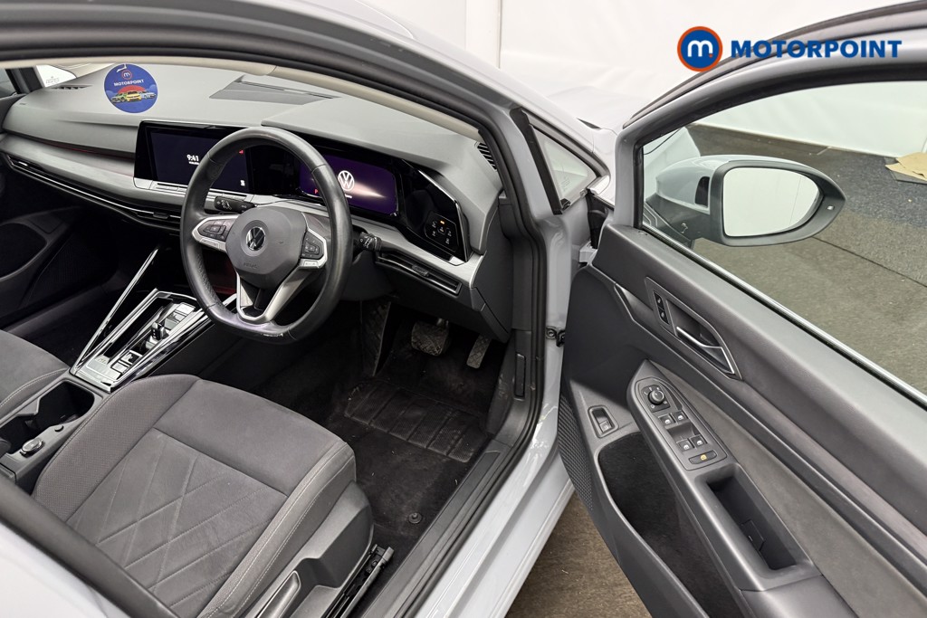 Volkswagen Golf Style Automatic Petrol Plug-In Hybrid Hatchback - Stock Number (1649636) - 21st supplementary image