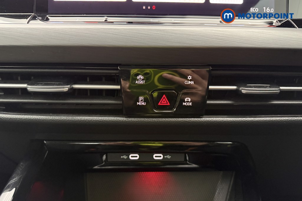 Volkswagen Golf Style Automatic Petrol Plug-In Hybrid Hatchback - Stock Number (1649636) - 30th supplementary image