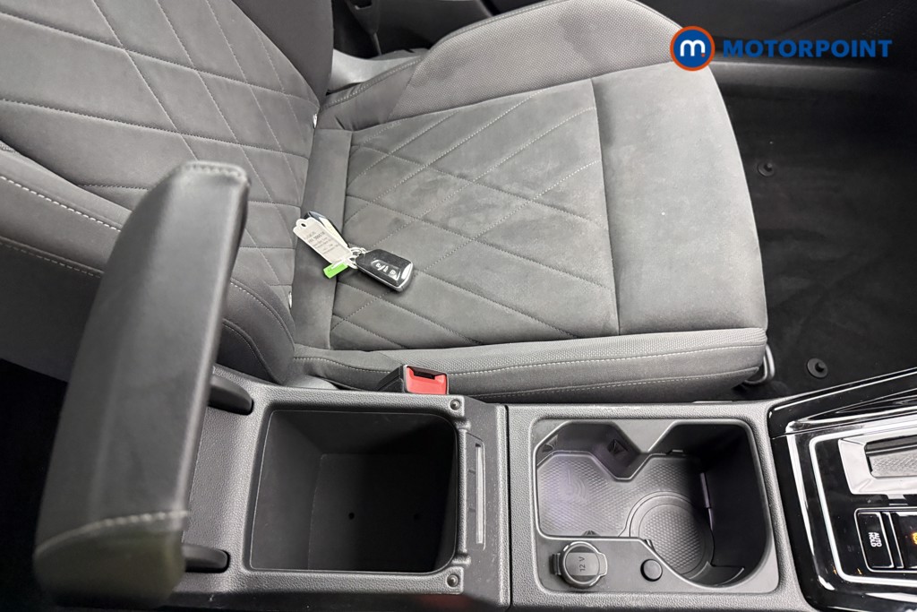 Volkswagen Golf Style Automatic Petrol Plug-In Hybrid Hatchback - Stock Number (1649636) - 34th supplementary image