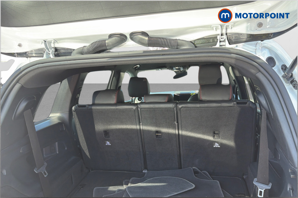 Mercedes-Benz GLB Amg Line Automatic Petrol SUV - Stock Number (1649824) - Drivers side