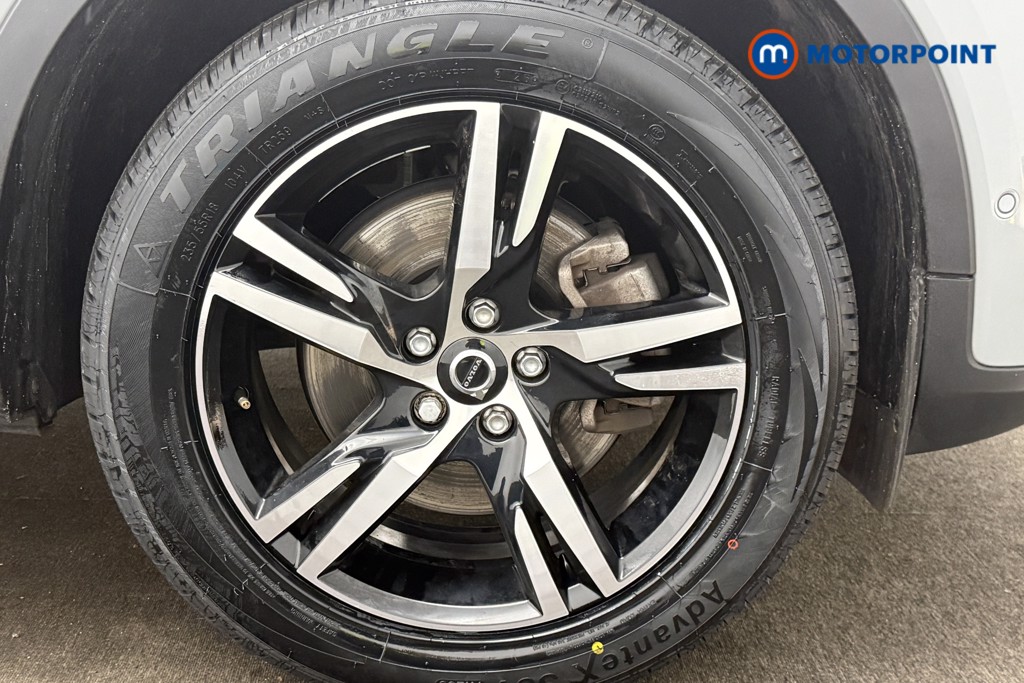 Volvo Xc40 Plus Automatic Petrol SUV - Stock Number (1650027) - 4th supplementary image
