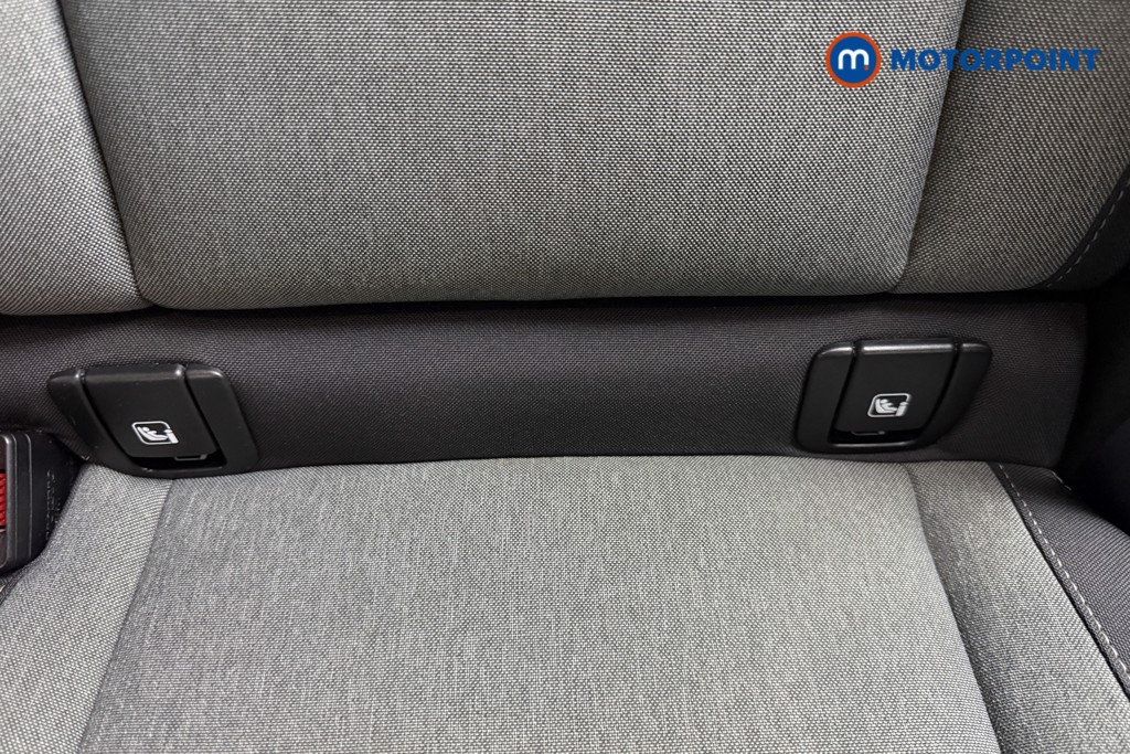Volvo Xc40 Plus Automatic Petrol SUV - Stock Number (1650027) - 11th supplementary image