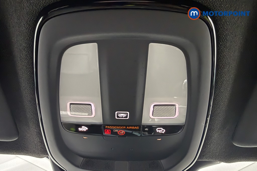 Volvo Xc40 Plus Automatic Petrol SUV - Stock Number (1650027) - 32nd supplementary image