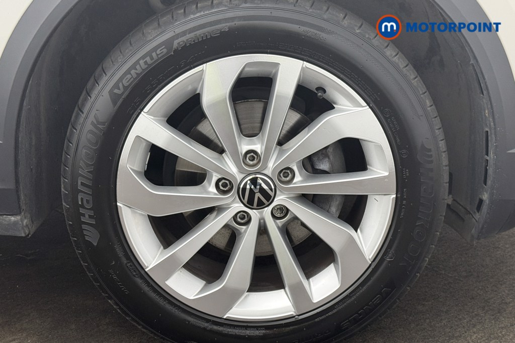 Volkswagen T-Roc Style Manual Petrol SUV - Stock Number (1650038) - 4th supplementary image