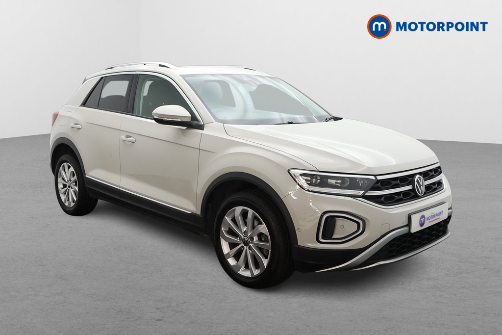Volkswagen T-Roc Style Manual Petrol SUV - Stock Number (1650038) - Drivers side front corner