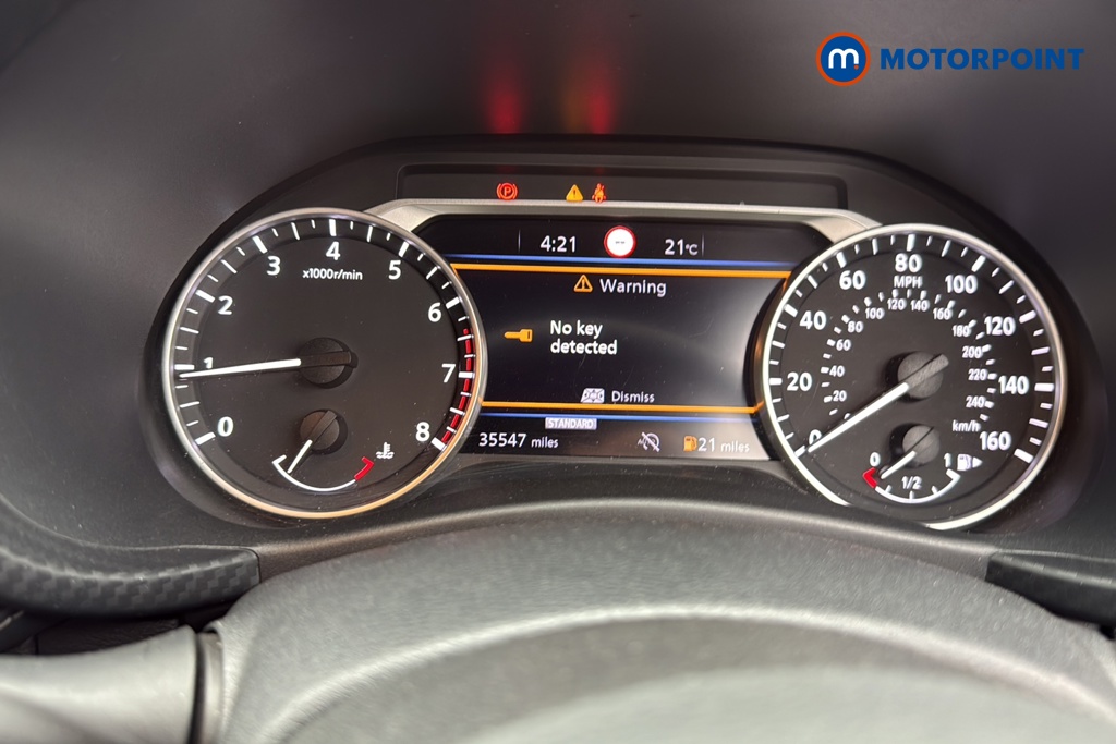 Nissan Juke N-Connecta Manual Petrol SUV - Stock Number (1650200) - 7th supplementary image
