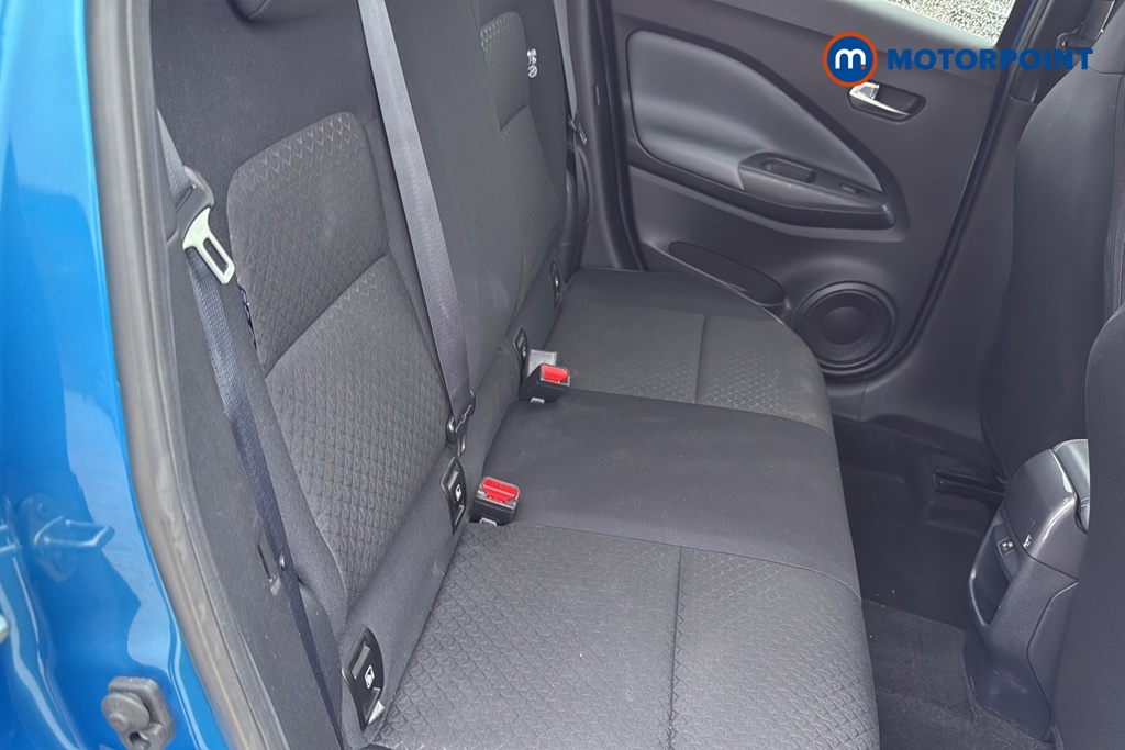 Nissan Juke N-Connecta Manual Petrol SUV - Stock Number (1650200) - 25th supplementary image