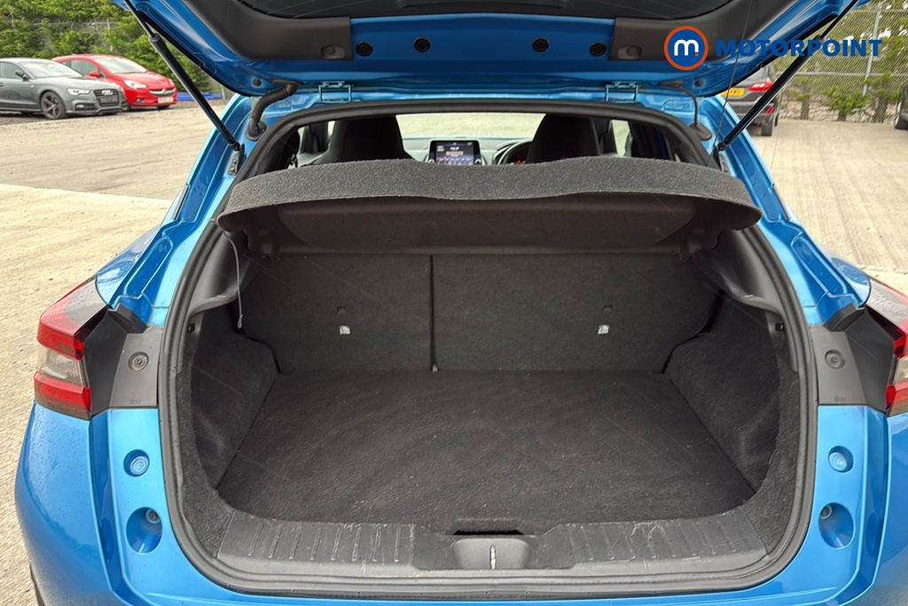 Nissan Juke N-Connecta Manual Petrol SUV - Stock Number (1650200) - 30th supplementary image