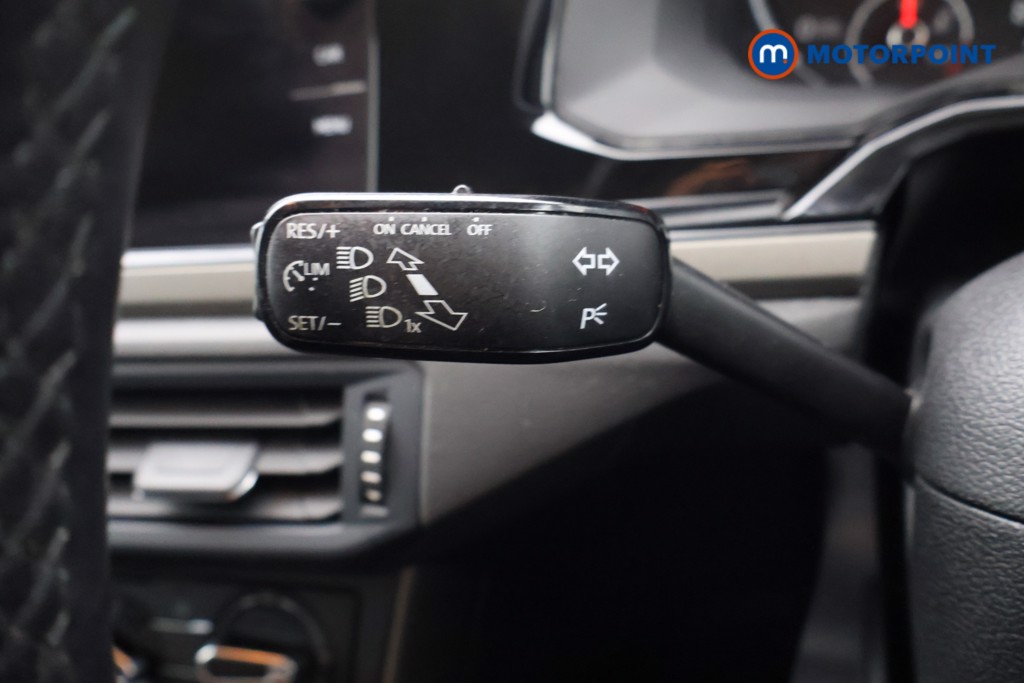 Volkswagen Polo Match Manual Petrol Hatchback - Stock Number (1650591) - 4th supplementary image