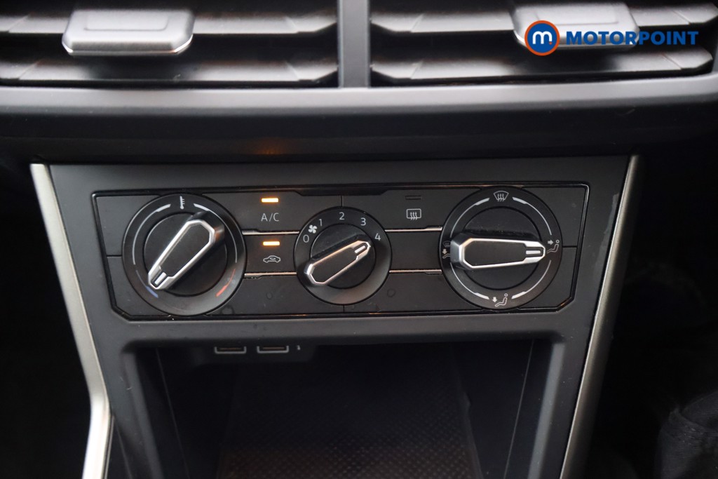 Volkswagen Polo Match Manual Petrol Hatchback - Stock Number (1650591) - 8th supplementary image