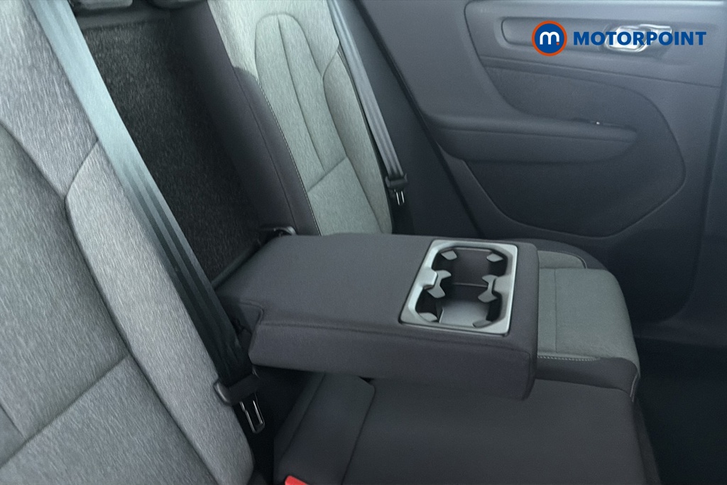Volvo Xc40 Core Automatic Petrol SUV - Stock Number (1650624) - 26th supplementary image