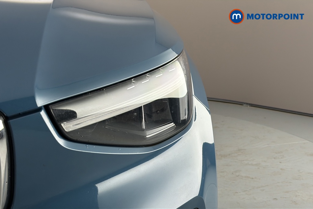 Volvo Xc40 Core Automatic Petrol SUV - Stock Number (1650624) - 42nd supplementary image
