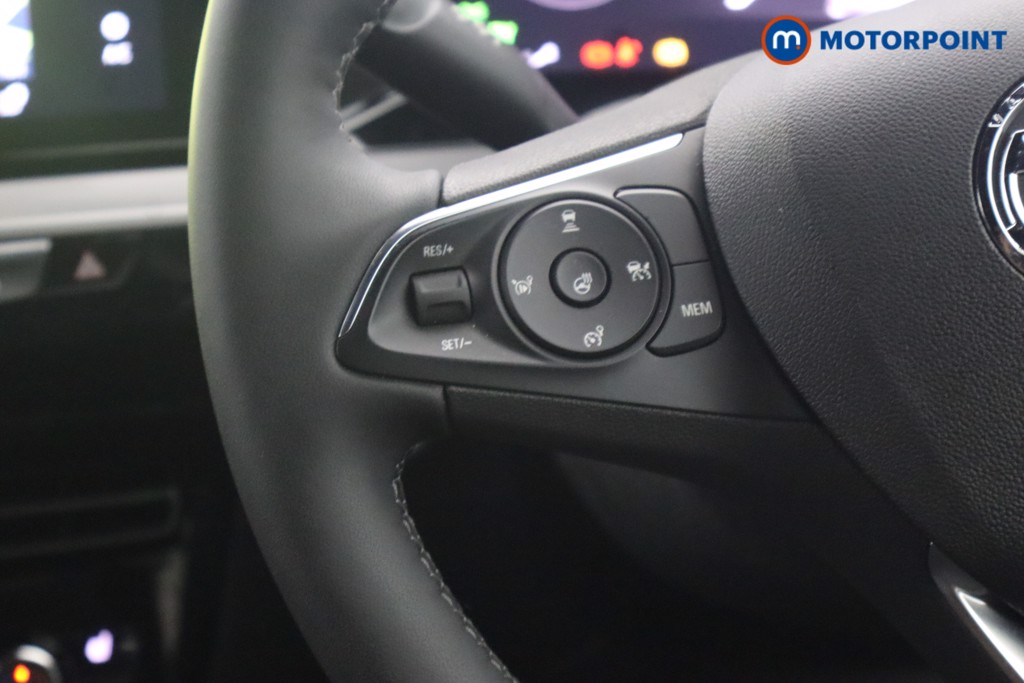 Vauxhall Mokka Ultimate Automatic Electric SUV - Stock Number (1650659) - 9th supplementary image