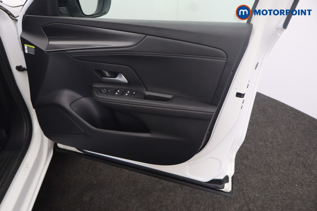 Vauxhall Mokka Ultimate Automatic Electric SUV - Stock Number (1650659) - 16th supplementary image