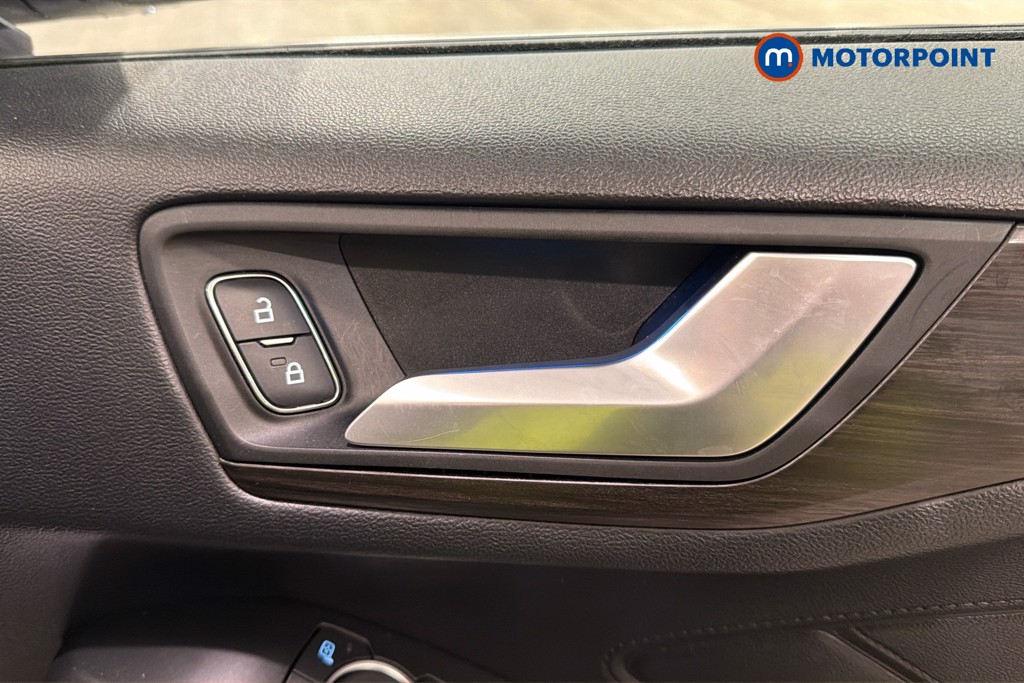 Ford Focus Vignale 1.5 Ecoboost 182 5Dr Auto Automatic Petrol Hatchback - Stock Number (1650882) - 42nd supplementary image