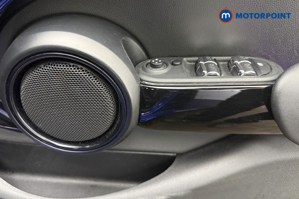 Mini Hatchback Cooper S Sport Manual Petrol Hatchback - Stock Number (1650886) - 17th supplementary image