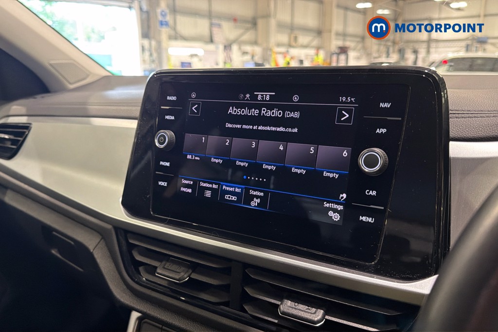 Volkswagen T-Roc Life Manual Petrol SUV - Stock Number (1650899) - 9th supplementary image